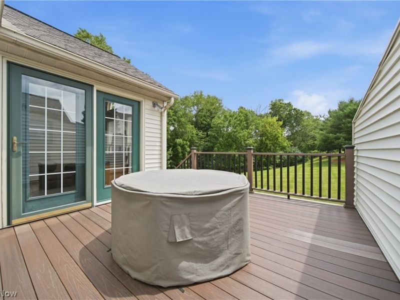 1652 Southpointe Circle NE, Canton, OH 44714 Photo 39