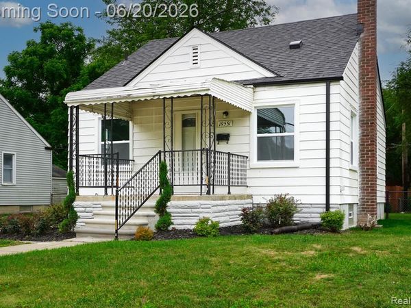 19551 Five Points Street, Redford Twp, MI 48240