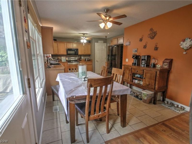 2157 Flame Lake Drive, Roaming Shores, OH 44084 Photo 11