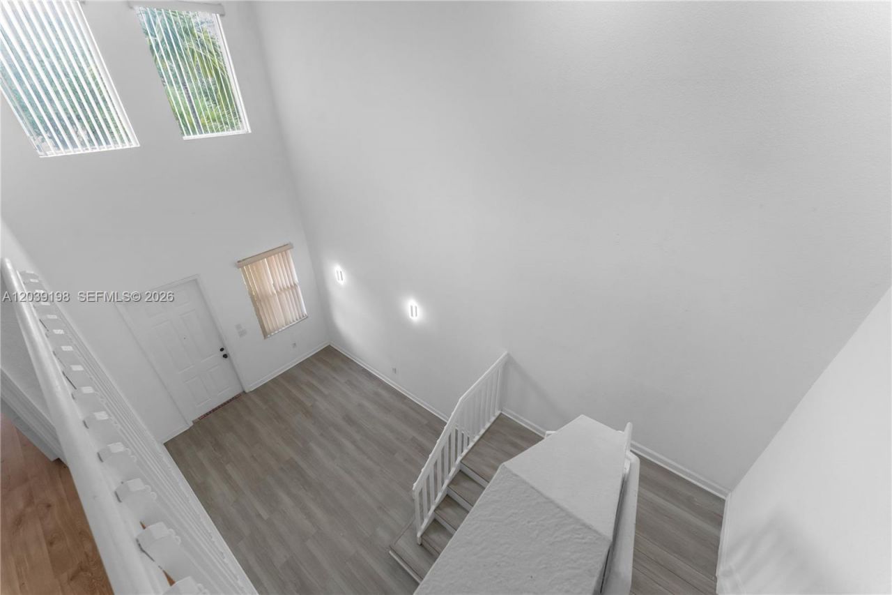 14970 SW 9th Ter, Miami, FL 33194 Photo