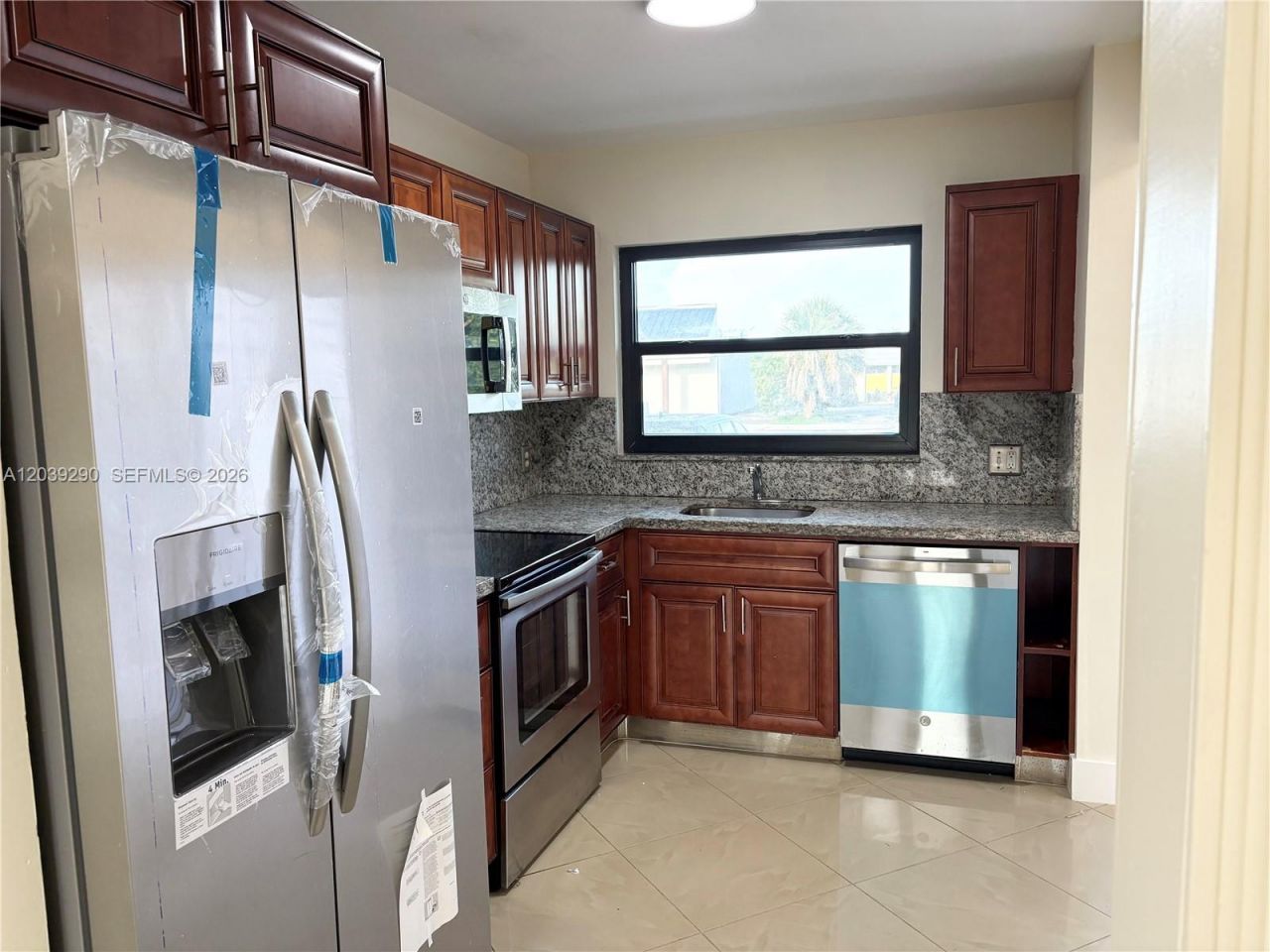 1606 NW 90th Way, Unit 1606, Pembroke Pines, FL 33024 Photo