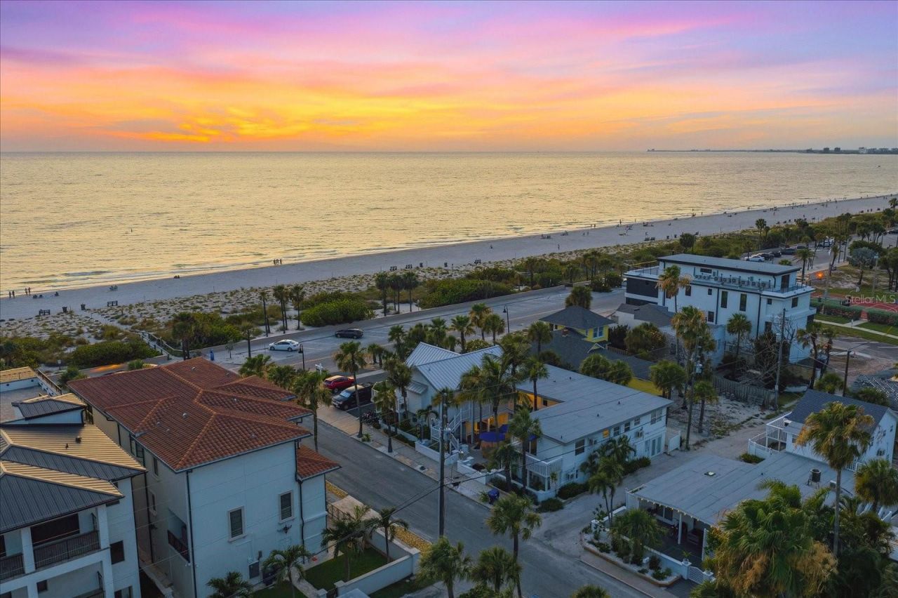 109 14th Avenue, Saint Pete Beach, FL 33706 Photo