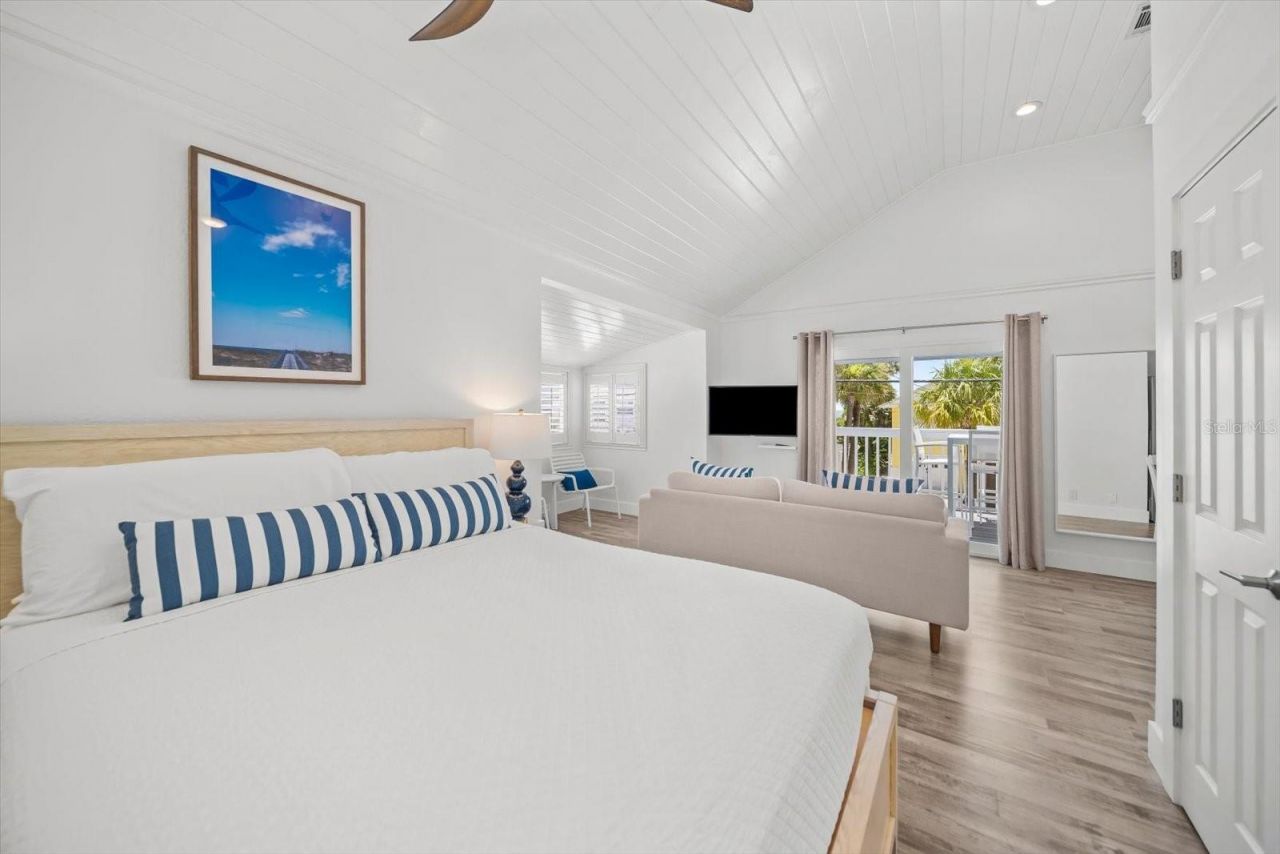 109 14th Avenue, Saint Pete Beach, FL 33706 Photo
