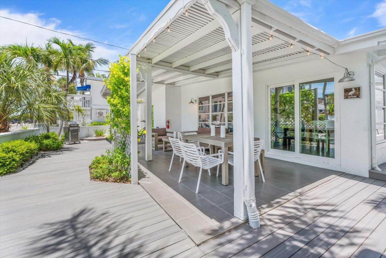 109 14th Avenue, Saint Pete Beach, FL 33706 Photo
