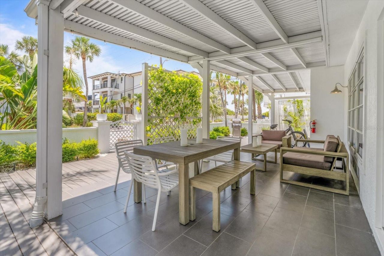109 14th Avenue, Saint Pete Beach, FL 33706 Photo