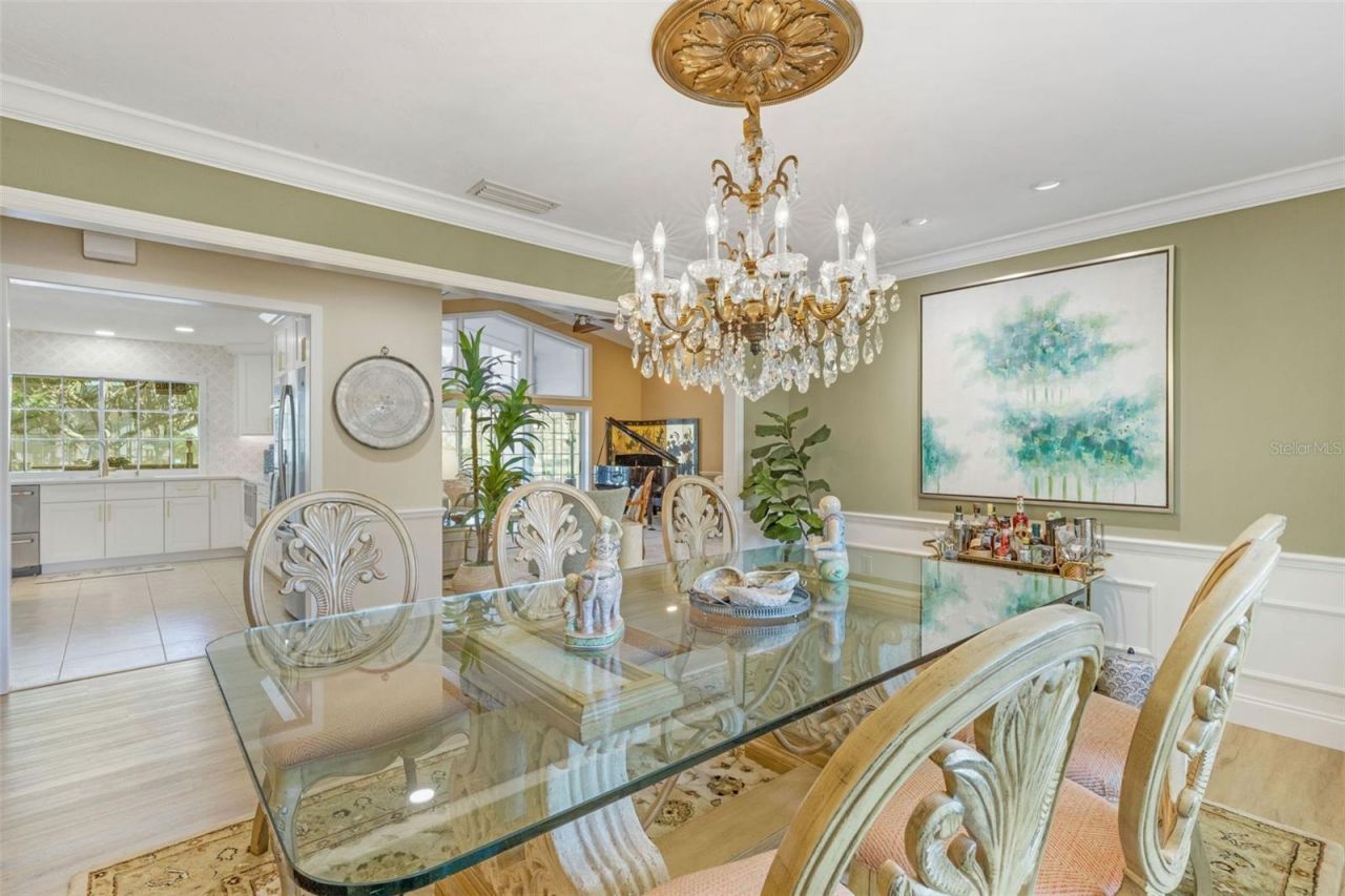5679 Country Lakes Drive, Unit 7, Sarasota, FL 34243 Photo