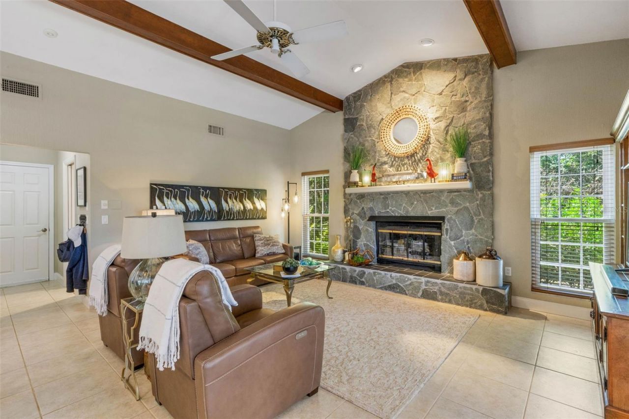5679 Country Lakes Drive, Unit 7, Sarasota, FL 34243 Photo
