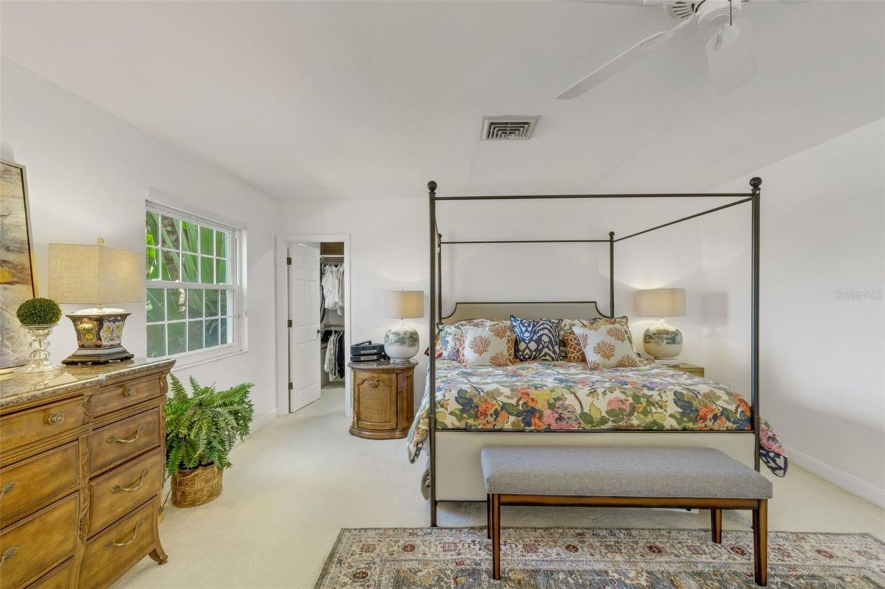 5679 Country Lakes Drive, Unit 7, Sarasota, FL 34243 Photo