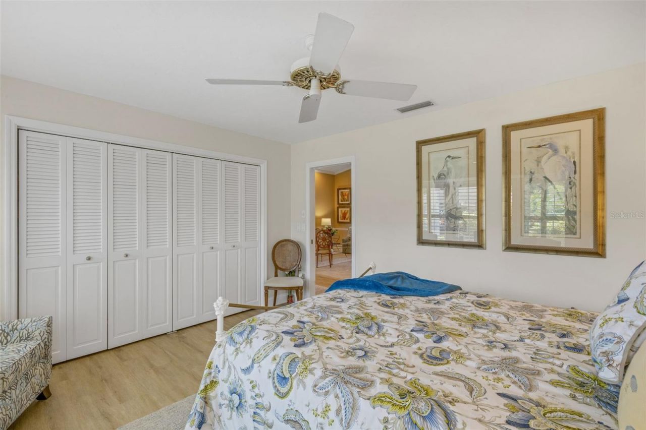 5679 Country Lakes Drive, Unit 7, Sarasota, FL 34243 Photo