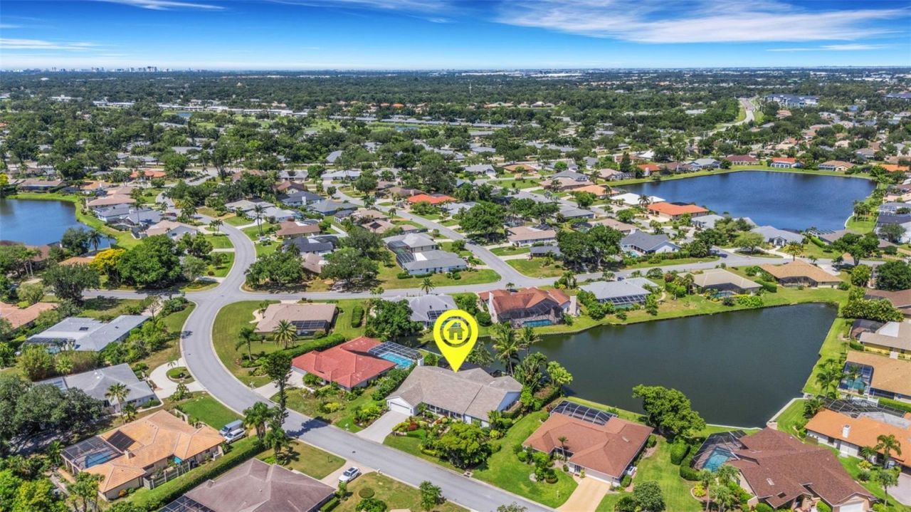 5679 Country Lakes Drive, Unit 7, Sarasota, FL 34243 Photo