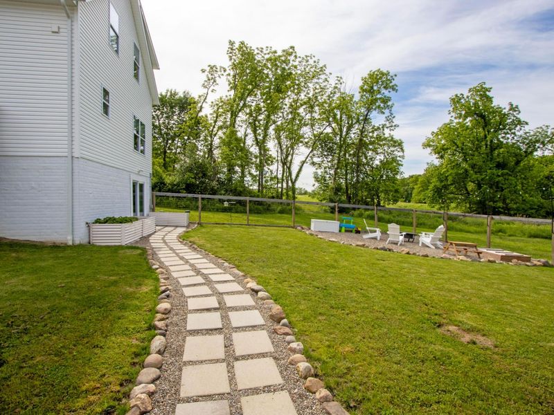 14350 Township Road 473, Lakeville, OH 44638 Photo 9
