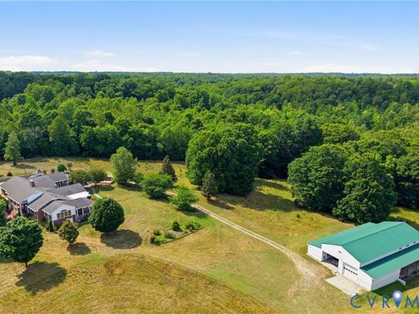 13300 W Patrick Henry Road , Doswell, VA 23047