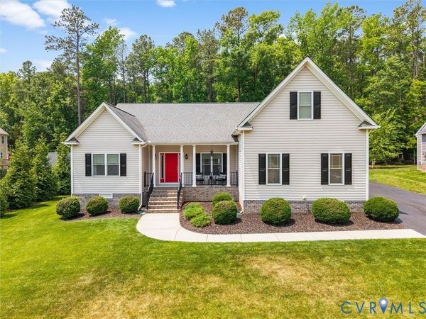 10824 Avening Road , Chesterfield, VA 23832
