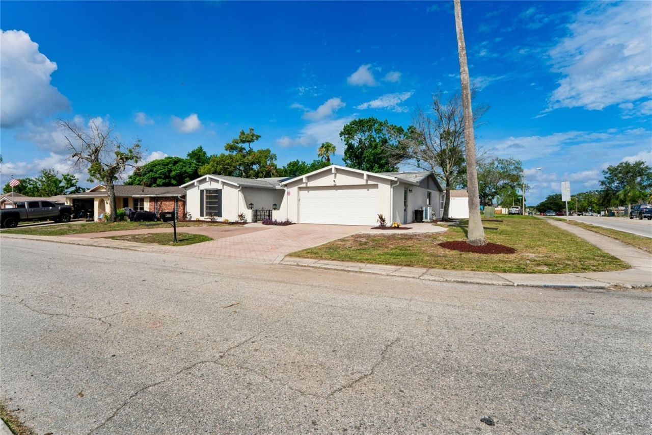 9205 Gray Fox Lane , Port Richey, FL 34668 Photo