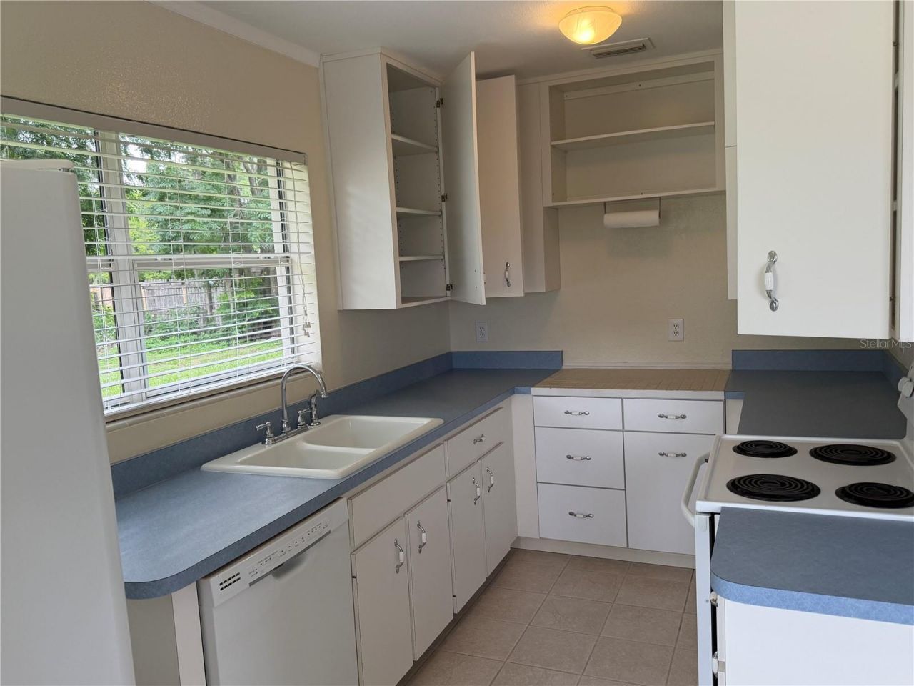 2301 E Warm Springs Avenue, Coleman, FL 33521 Photo