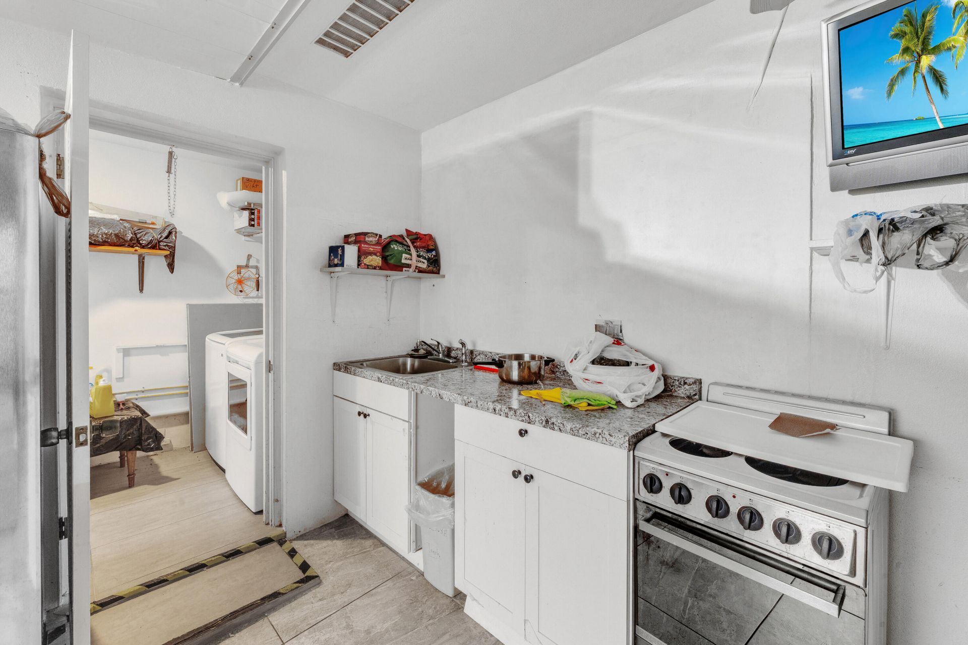 5775 W Fernley Dr Drive W, Unit 76, West Palm Beach, FL 33415 Photo