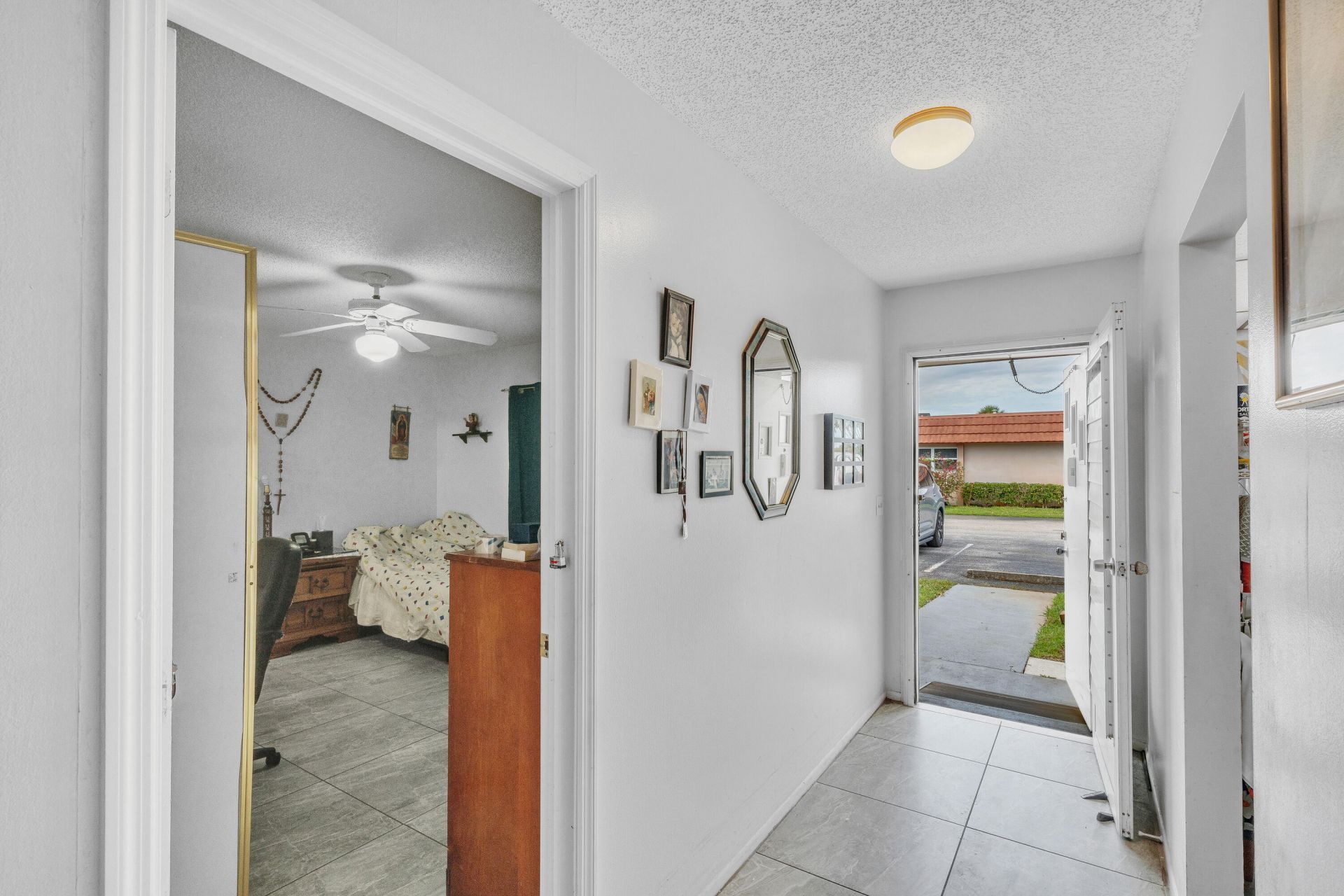 5775 W Fernley Dr Drive W, Unit 76, West Palm Beach, FL 33415 Photo