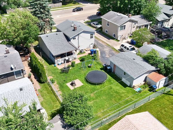 3332 N Lewis Avenue, Waukegan, IL 60087