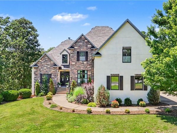 8424 Preston Trail, Bentonville, AR 72712