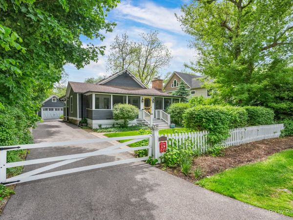 32W235 Army Trail Road , Wayne, IL 60184