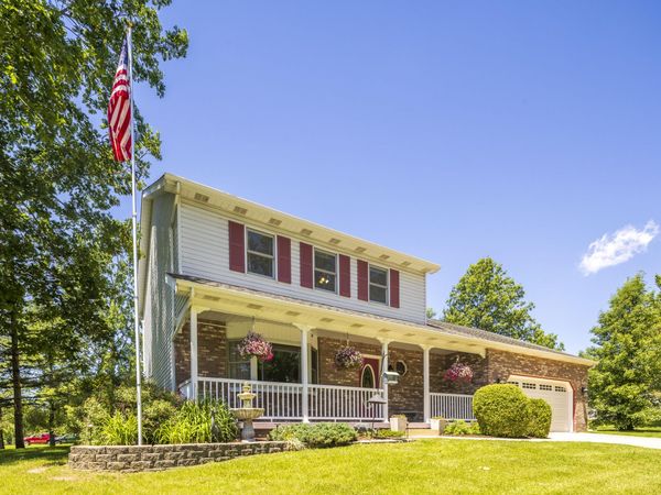 552 N 250 W , Valparaiso, IN 46385