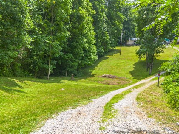 6437 Peytonsville Arno Rd, College Grove, TN 37046
