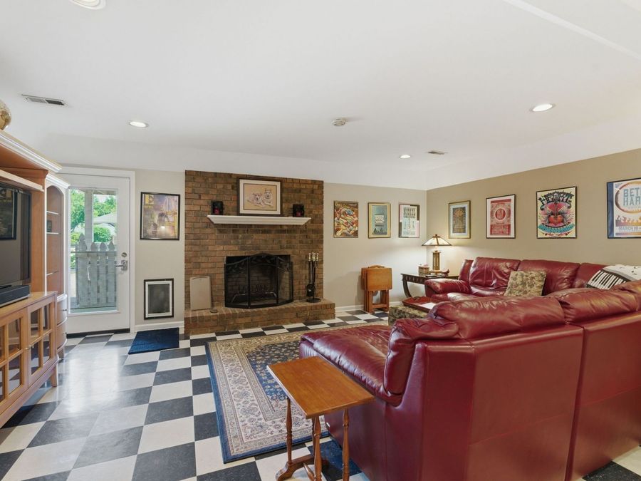Property Image 38