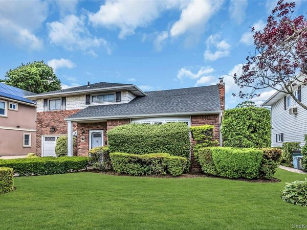 323 Richard Street , West Hempstead, NY 11552