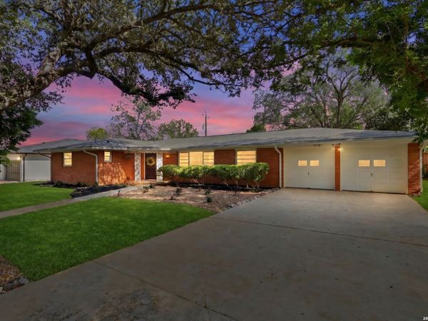 634 ROCKHILL DR, San Antonio, TX 78209