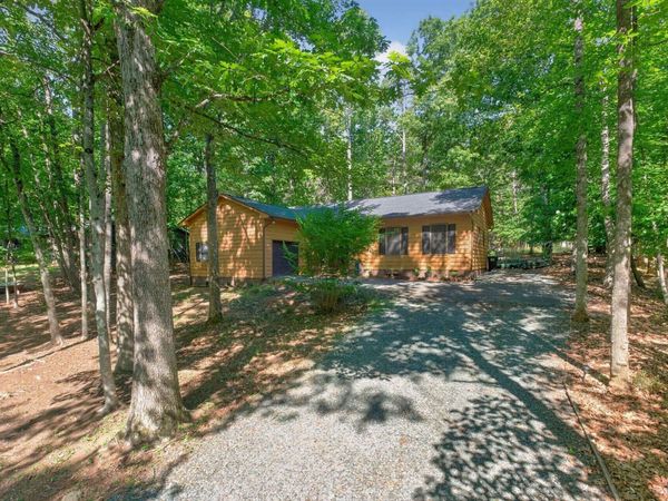 377 JEFFERSON DR, Palmyra, VA 22963