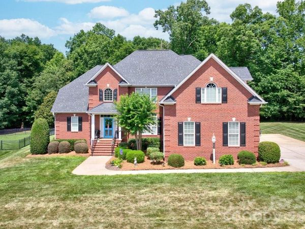 5633 Old Town Lane, Gastonia, NC 28056