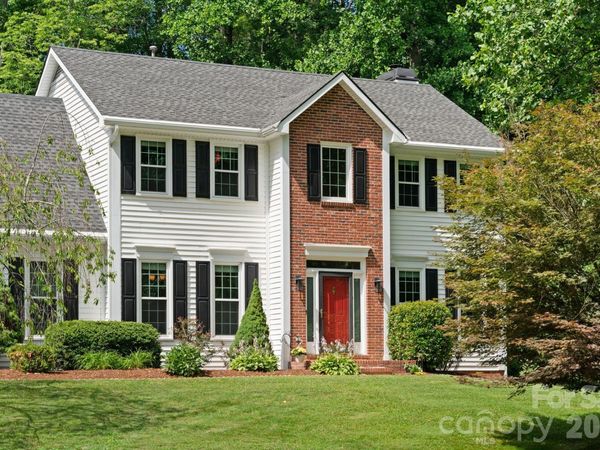 237 Windsor Forest Circle, Fletcher, NC 28732