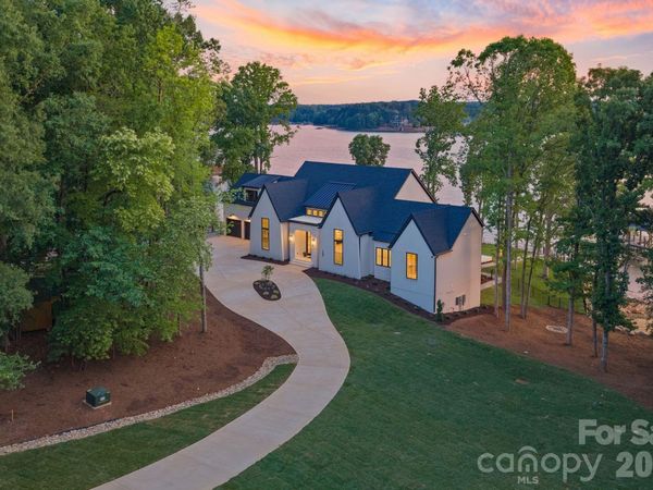 127 Tinker Place, Troutman, NC 28166