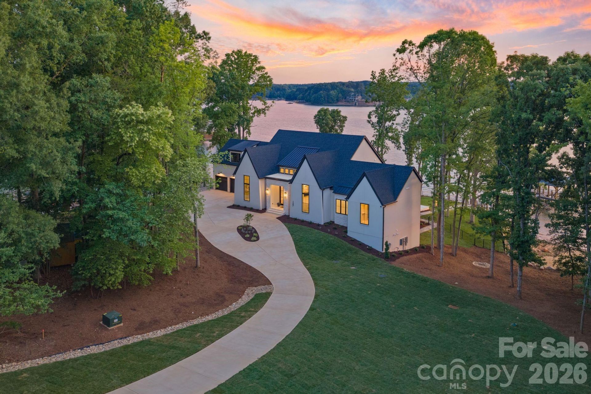 127 Tinker Place, Troutman, NC 28166 Main Photo