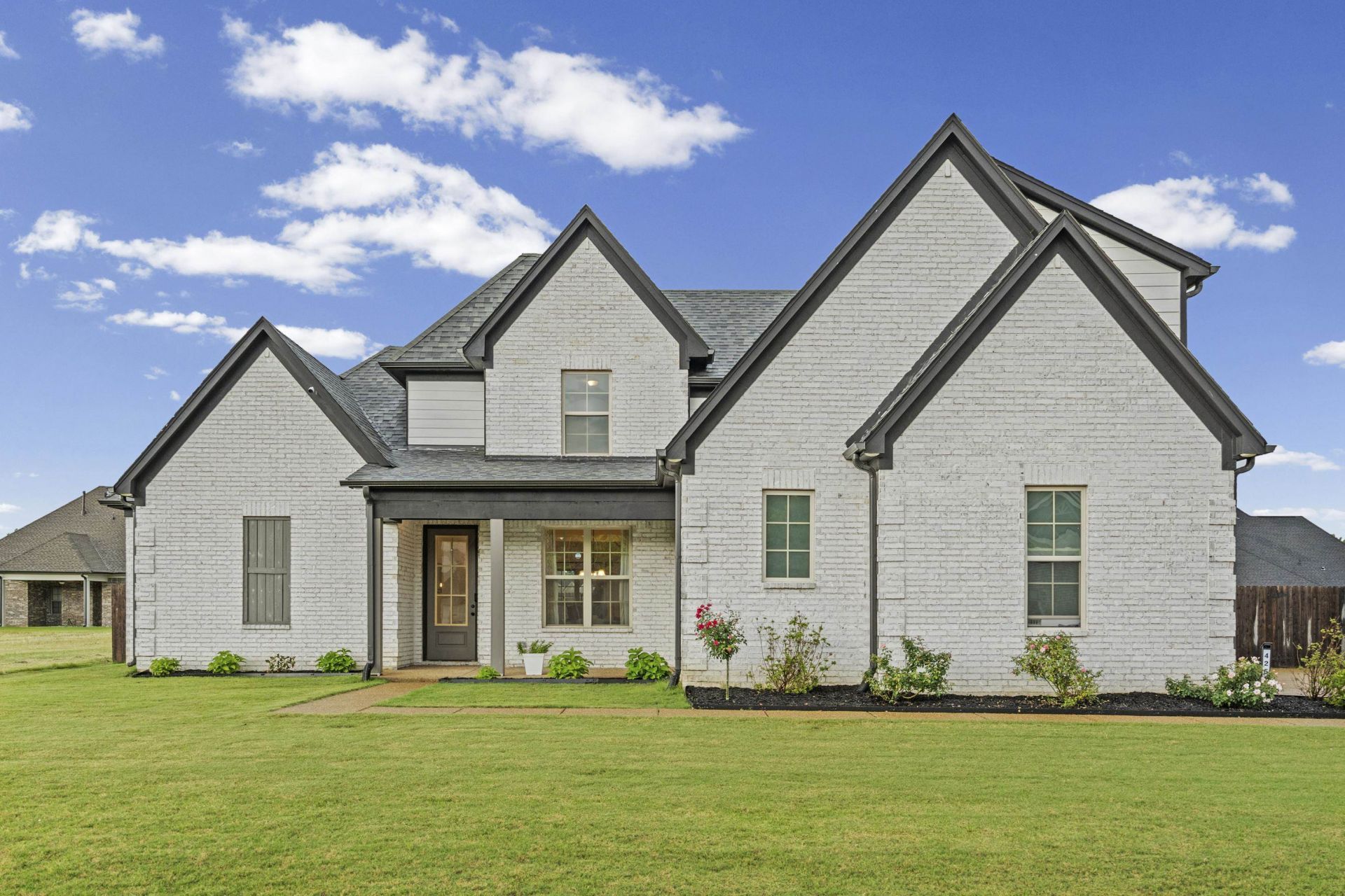 425 Cambridge Cv, Oakland, TN 38060 Main Photo