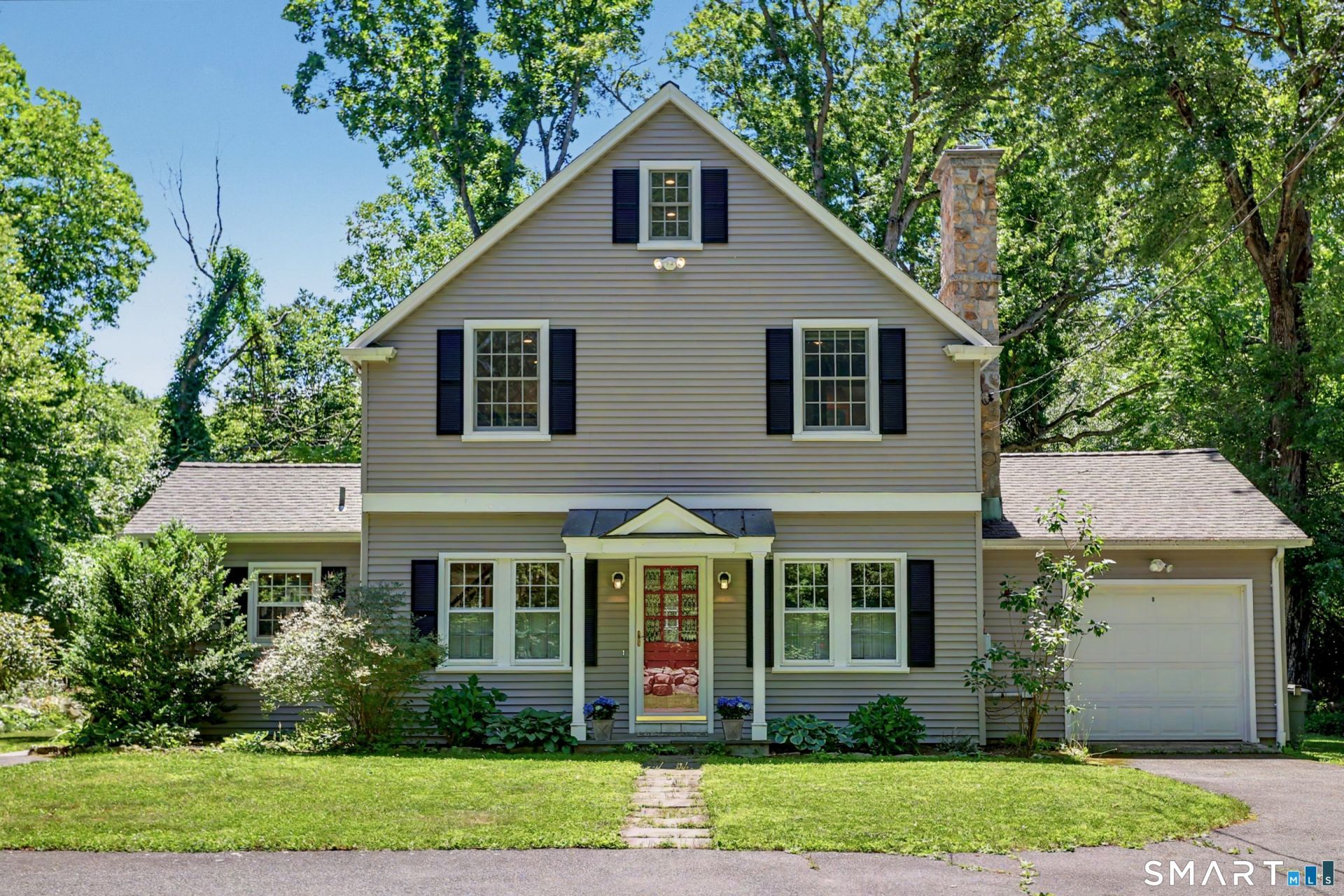 31 Vista, Wilton, CT 06897 Main Photo