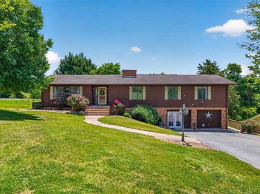 9510 SHENANDOAH DR, NEW MARKET, VA 22844