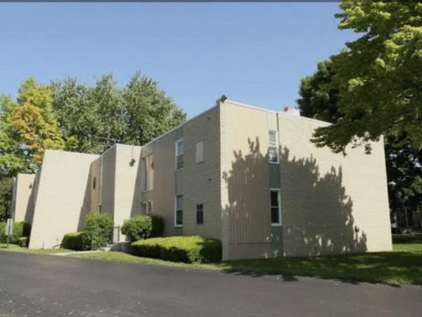 33027 Fargo Street, Livonia, MI 48152