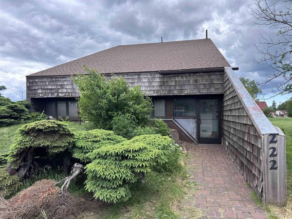 222 E Ayer Street, Ironwood, MI 49938
