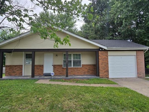 11289 Aspen Woods Drive , St Louis, MO 63138