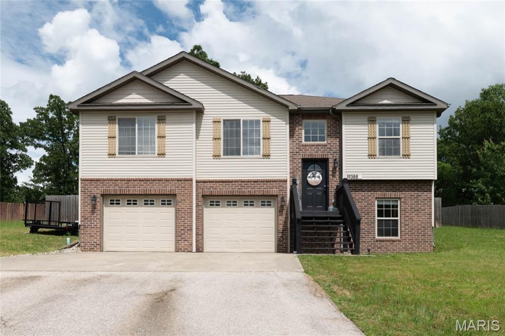 19388 Ladera Road , Waynesville, MO 65583 Main Photo