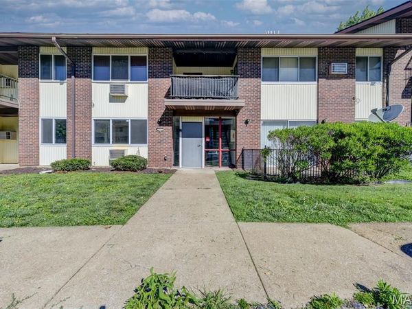 7727 Hazelcrest Drive , Unit A, Hazelwood, MO 63042