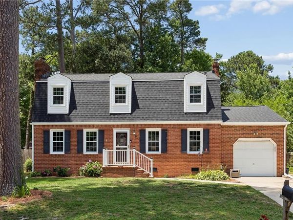 9 Hansom Drive , Poquoson, VA 23662