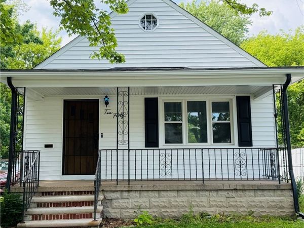 1040 W 18th Street , Lorain, OH 44052