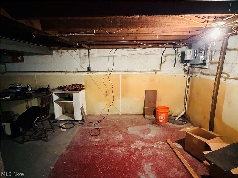 1040 W 18th Street , Lorain, OH 44052 Photo 38