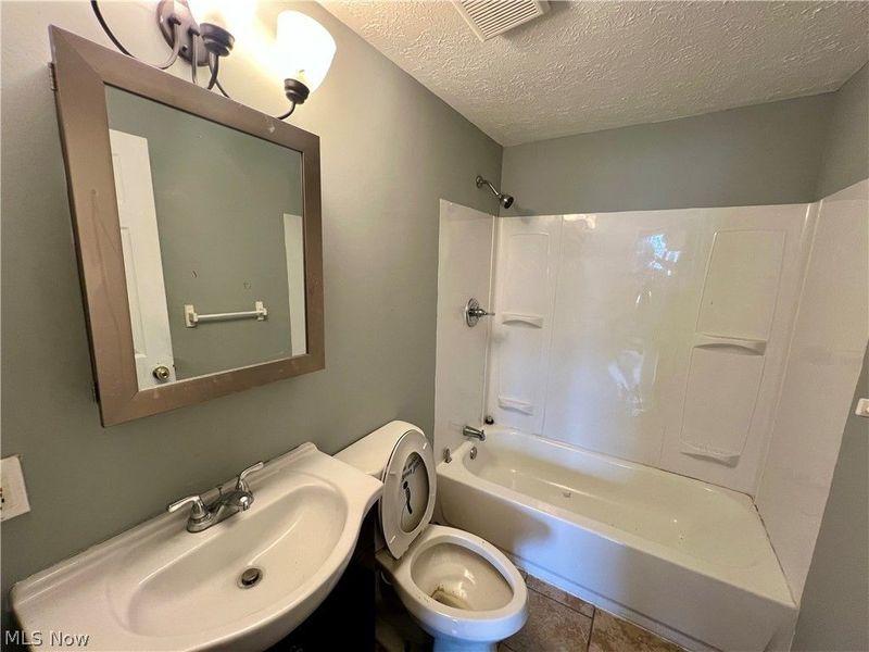 3059 E 73rd Street , Cleveland, OH 44104 Photo 13