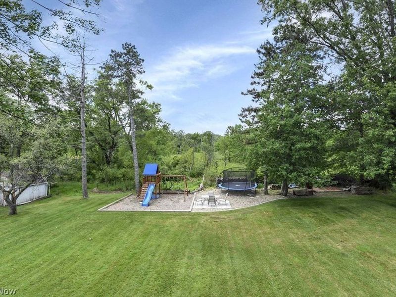 8756 Royalhaven Drive , North Royalton, OH 44133 Photo 5
