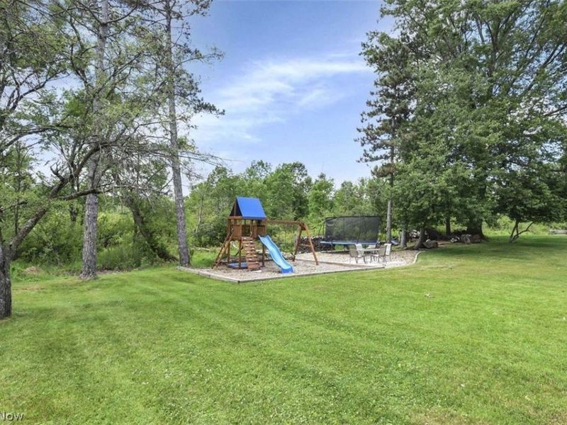 8756 Royalhaven Drive , North Royalton, OH 44133 Photo 6