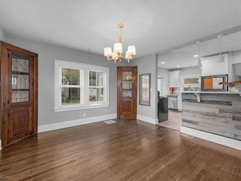 6813 Ridgewood Avenue, Parma, OH 44129 Photo 24