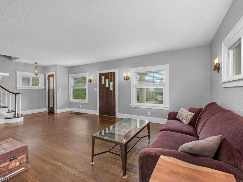 6813 Ridgewood Avenue, Parma, OH 44129 Photo 26
